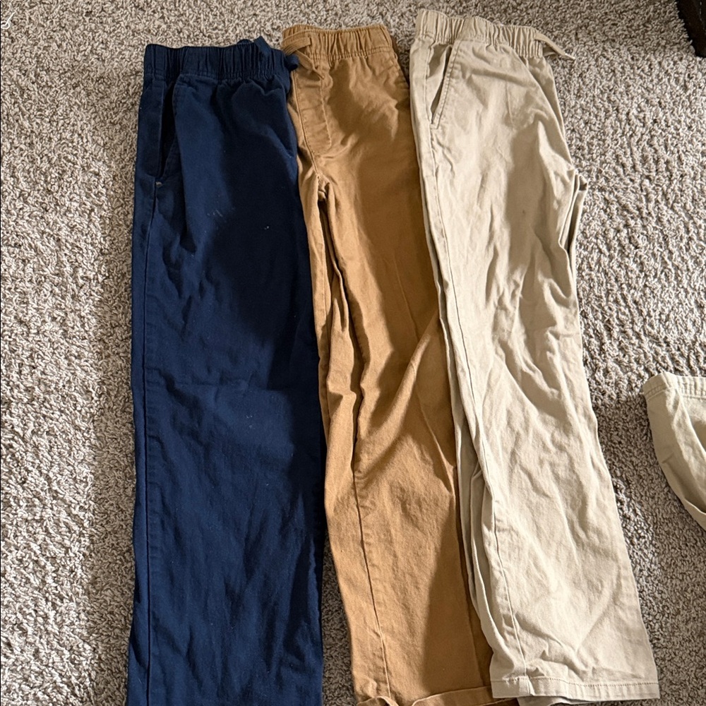 Old Navy Boys Chinos Navy, Brown, and Beige (14-16) - Picture 4 of 4